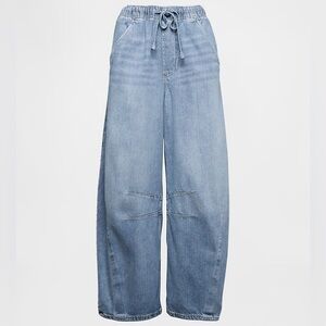 Gap Elastic Waist Barrel Leg Jeans - Medium